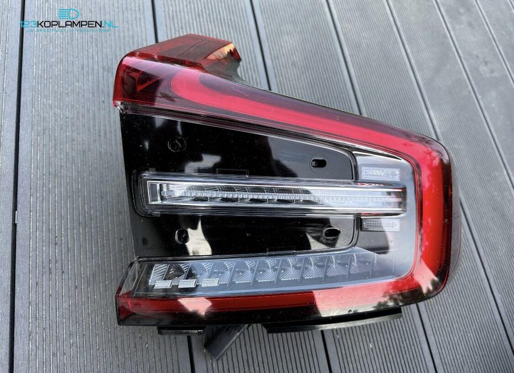 Volvo C40 Achterlicht rechts, Gebruikt, -, -, Ophalen of Verzenden