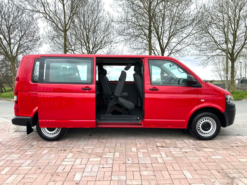 Volkswagen Transporter Kombi 2.0 TDI L2H1 9 PERSOONS AUTOMAA, Auto's, Euro 5, Stof, Gebruikt, 8 stoelen