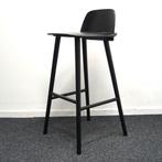 Muuto Nerd Barkruk | Zwart | Hout | Zithoogte 75 cm | Kruk, -, -, 60 tot 90 cm, Ophalen of Verzenden