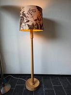 Vintage Houten Vloerlamp met Linnen Kap, Ophalen, Vintage, Zo goed als nieuw, Stof