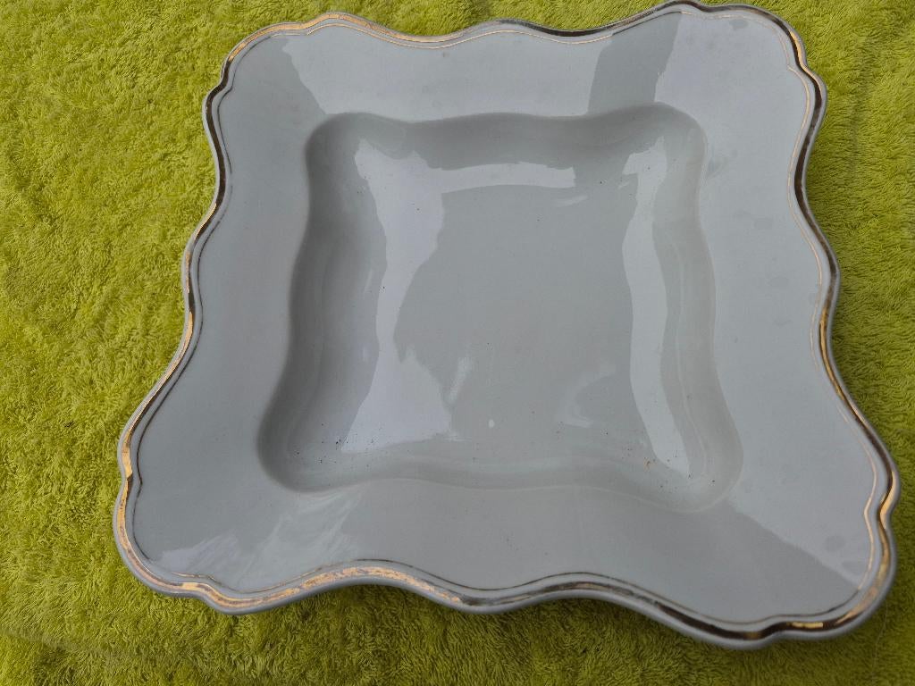 Schaal van 'Altrohlau' en 'Echt Karlsbader Porzellan',, Antiek en Kunst, Antiek | Schalen, Ophalen