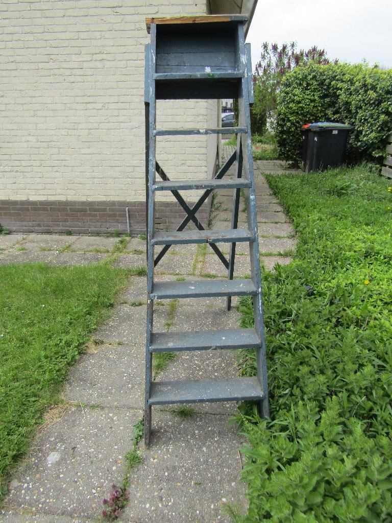 Ouderwetse houten trap, Ophalen, Gebruikt, Trap, Opvouwbaar of Inschuifbaar