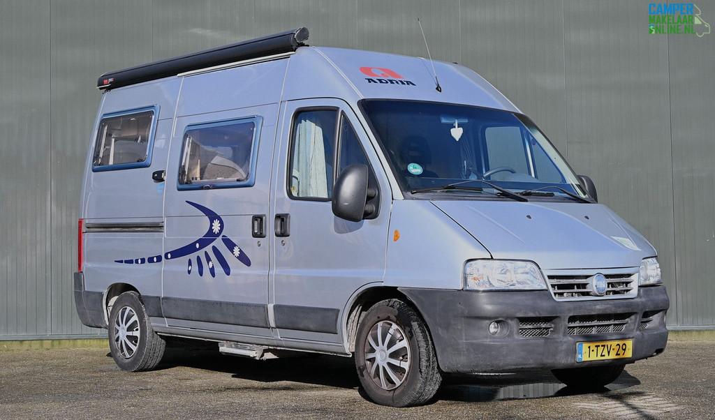 Adria 2WIN Club 2006 Dieselkachel|Luifel|Trekhaak|Zonnepan., Airbags, Verwarmde buitenspiegels, Tot en met 2, Bedrijf