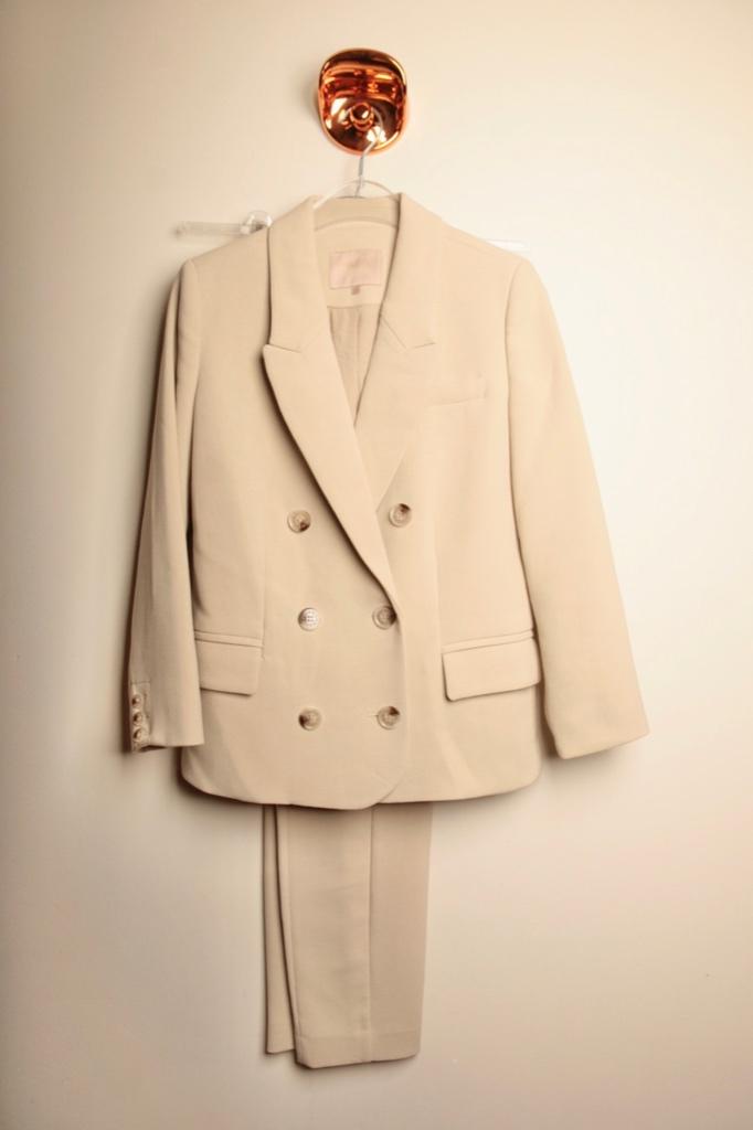 JOSH V Lekker pak! Maat 34 1x gebruikt! Winkelprijs € 350,-, Kostuum of Pak, Beige, Ophalen of Verzenden, Zo goed als nieuw