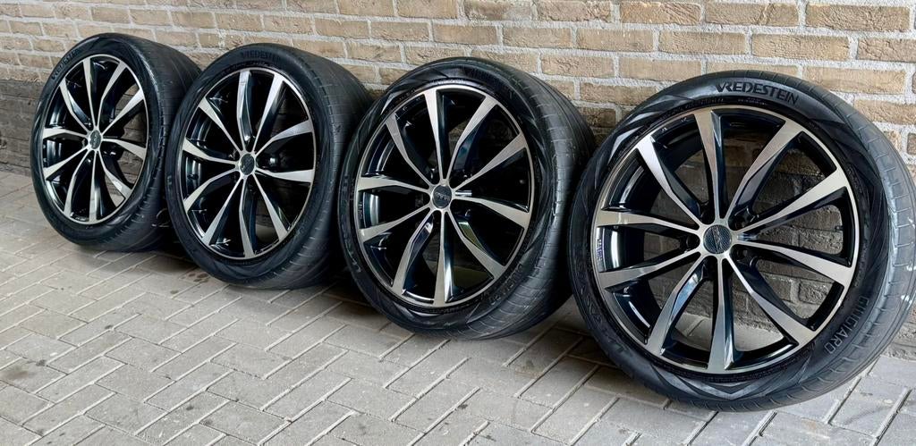 5x100 20 inch Subaru Forester velgen vredestein banden, Gebruikt, 255 mm, Banden en Velgen, Ophalen of Verzenden