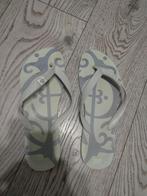 Teenslippers / Flip-flops, Slippers, Wit, Ophalen of Verzenden, Zo goed als nieuw