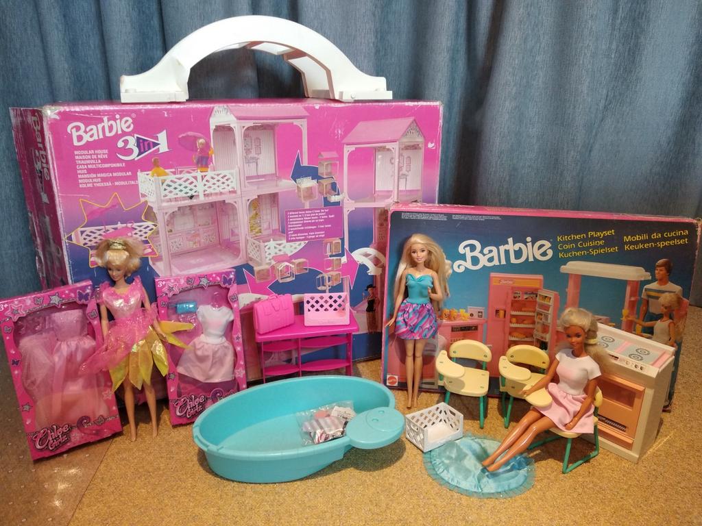Vintage 3-in-1 Barbie huis met accessoires, Ophalen, Gebruikt, Poppenhuis