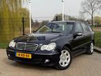 Mercedes-Benz C-klasse Combi 180 K. Elegance CLIMA / CRUISE, Auto's, Gebruikt, Zwart, Navigatiesysteem, 1796 cc