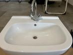 Wastafel met kraan Geberit, Ophalen, 50 tot 100 cm, Zo goed als nieuw, Minder dan 100 cm