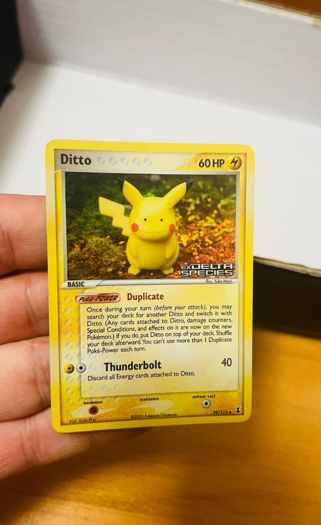 Ditto 39/113 Reverse Holo Stamped Ex Delta Species Pokemon, Hobby en Vrije tijd, Verzamelkaartspellen | Pokémon, Verzenden, Zo goed als nieuw