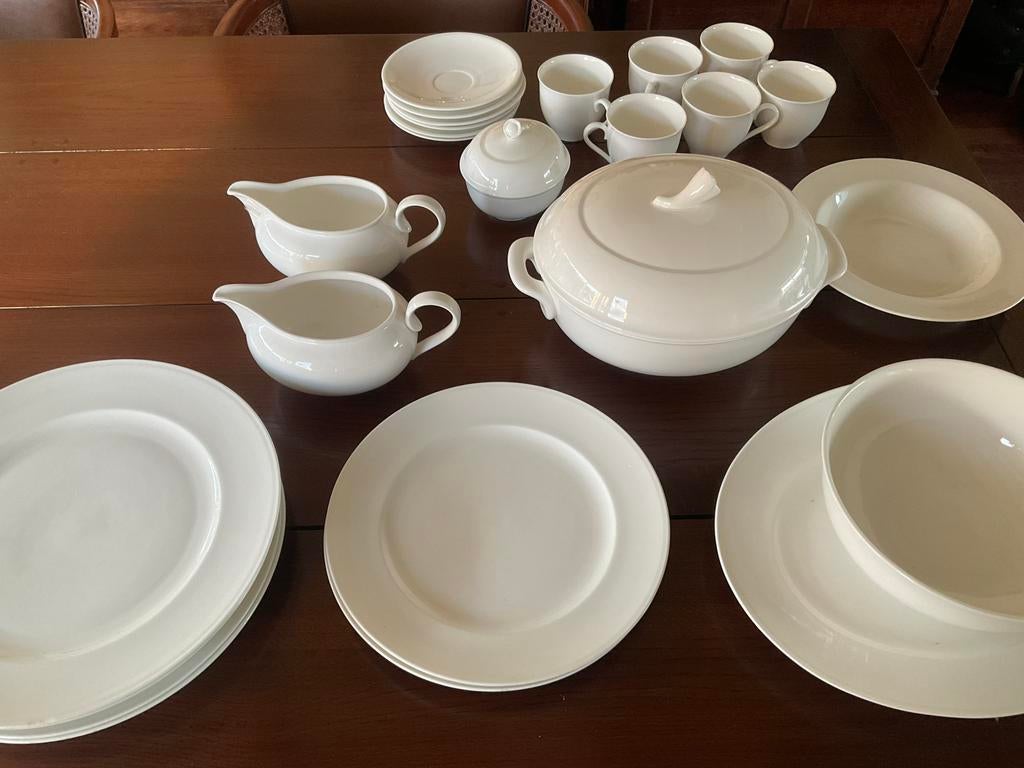 Royal Canterburry Anna=st.James:Engels A-kwaliteit servies, Ophalen of Verzenden, Zo goed als nieuw, Effen, Porselein