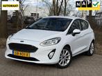 Ford Fiësta 1.0 Titanium 100pk Automaat LED Keyless Lane Ass, Auto's, 101 pk, Origineel Nederlands, 19 km/l, Start-stop-systeem