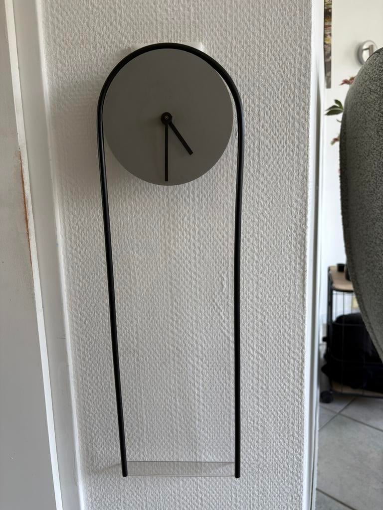 Karlsson klok uit 1990, Ophalen of Verzenden, Zo goed als nieuw, Wandklok