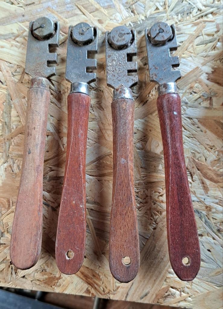 Glas snijders, Antiek en Kunst, Antiek | Gereedschap en Instrumenten, Ophalen of Verzenden