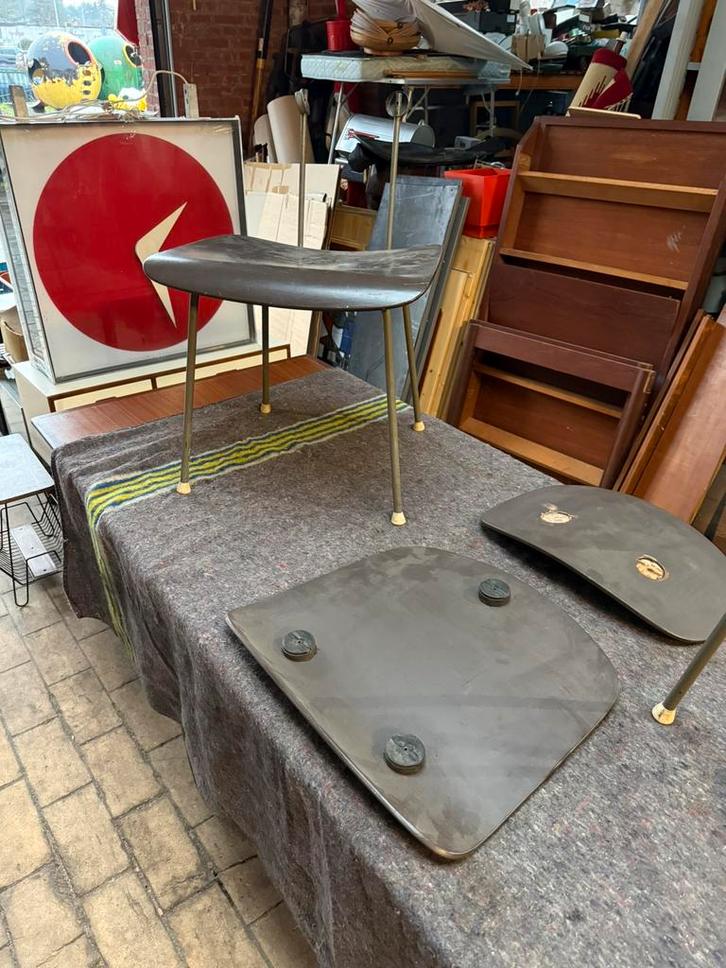 Opknapper / onderdelen Gispen Wim Rietveld design Nurigarage, Antiek en Kunst, Kunst | Designobjecten, Ophalen