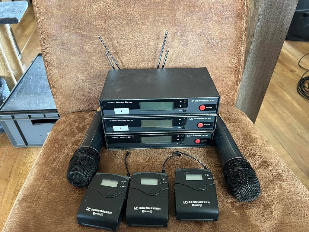 Sennheiser EW 100 set 790 - 822 mh, Muziek en Instrumenten, Ophalen of Verzenden, Gebruikt, Zangmicrofoon, Draadloos