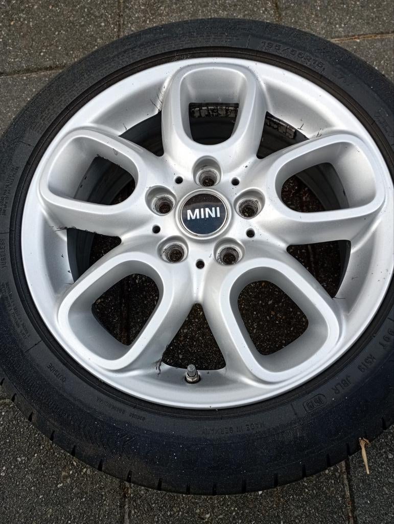 Mini Cooper velgen met banden, Auto-onderdelen, Banden en Velgen, Gebruikt, 16 inch, Banden en Velgen, Ophalen of Verzenden