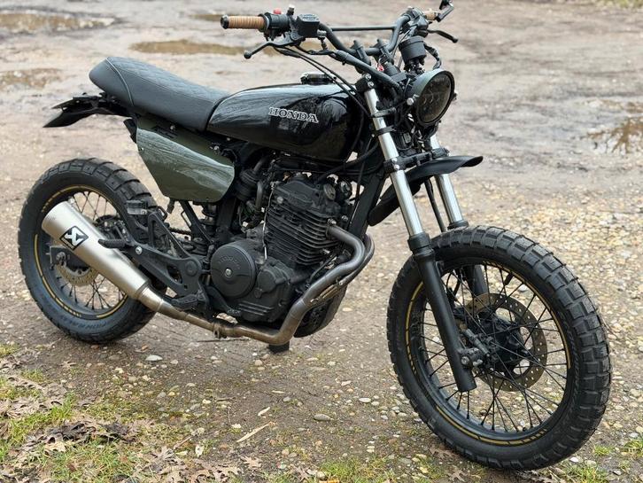 Honda SLR650 Scrambler, Motoren, Motoren | Honda, Particulier, Enduro, 12 t/m 35 kW, 1 cilinder, Minimaal motorrijbewijs A2, LED Verlichting