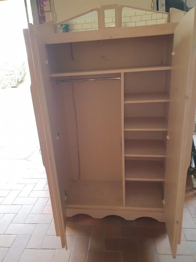 Houten baby kledingkast met legplanken en hanggedeelte, Ophalen, Gebruikt, Kast, 50 tot 70 cm