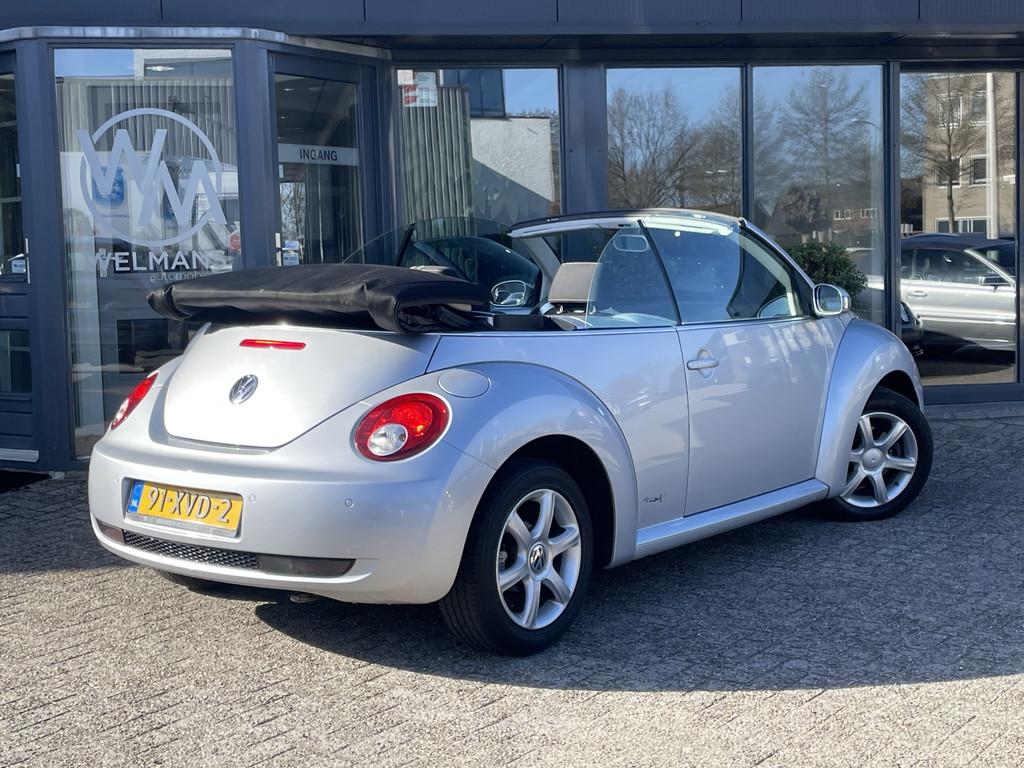 Volkswagen New Beetle Cabriolet 1.6 Highline APK 03-2027 l S, Auto's, Stof, Gebruikt, 4 cilinders, Cabriolet