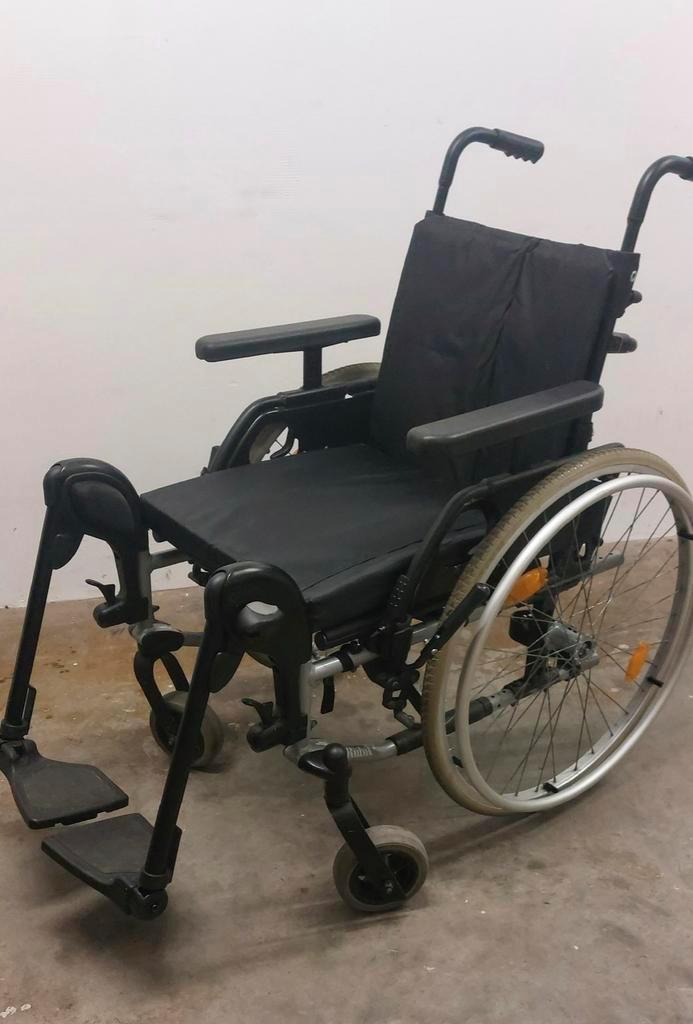 Zeer nette Breezy RubiX 2 rolstoel, Diversen, Rolstoelen, Duwrolstoel, Inklapbaar, Ophalen