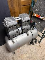 Duotank compressor - perfect werkend, 6 tot 10 bar, Ophalen of Verzenden, Zo goed als nieuw, 25 tot 100 liter