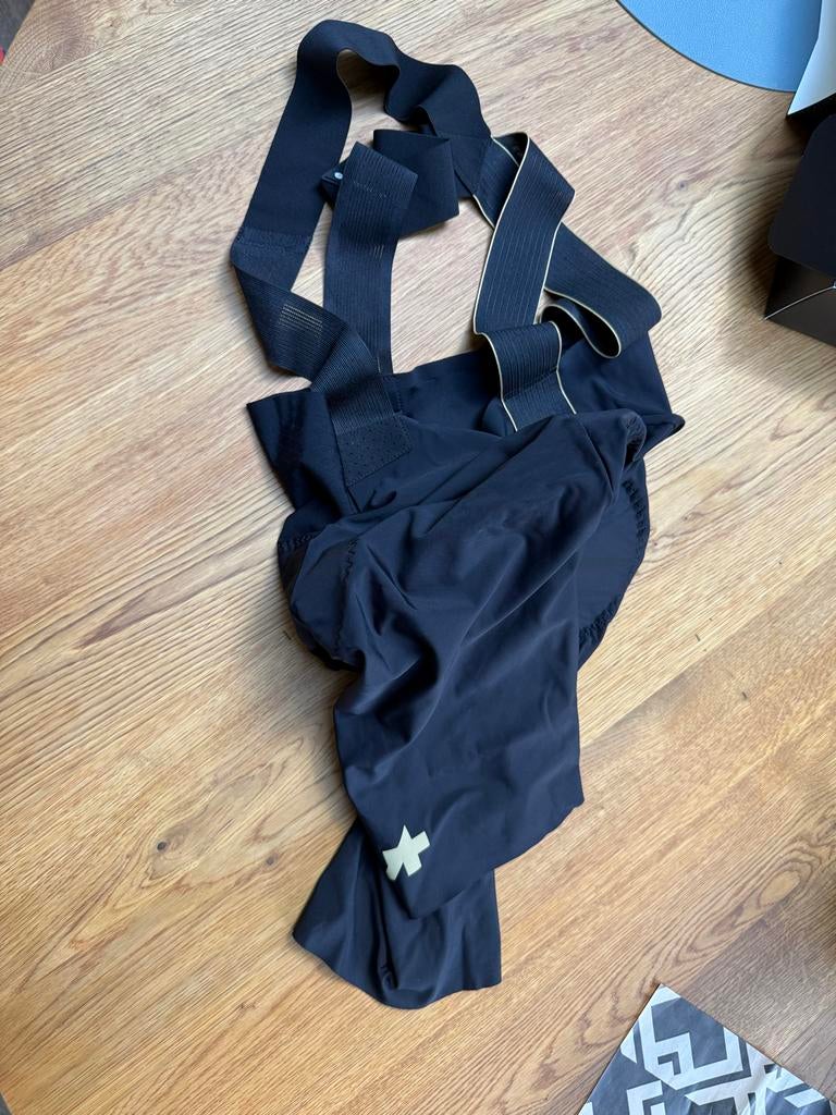 Assos Mille GTO Bib Short S11 Long zwart heren maat L, Fietsen en Brommers, Fietsaccessoires | Fietskleding, Heren, Nieuw, L, Onderkleding