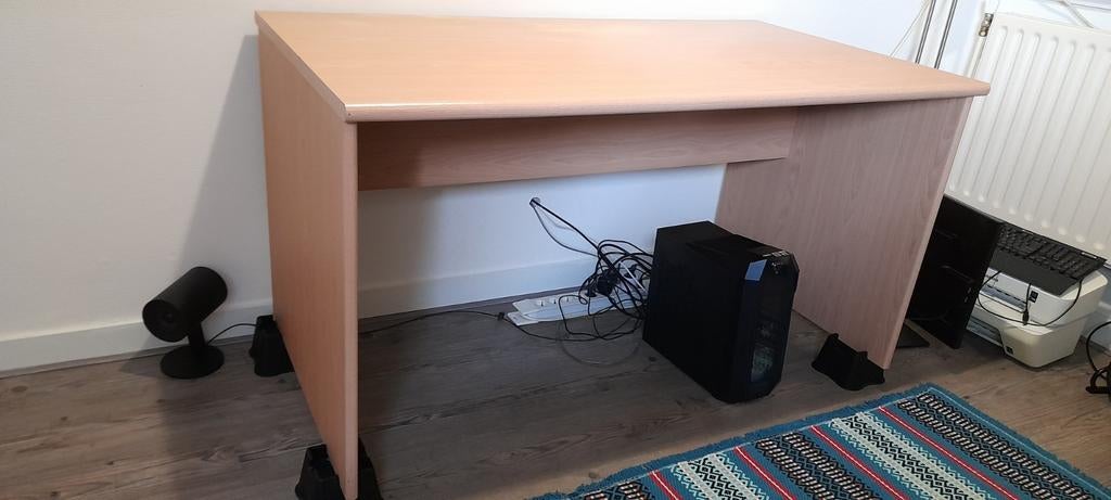 Gratis bureau!!, Ophalen, Gebruikt
