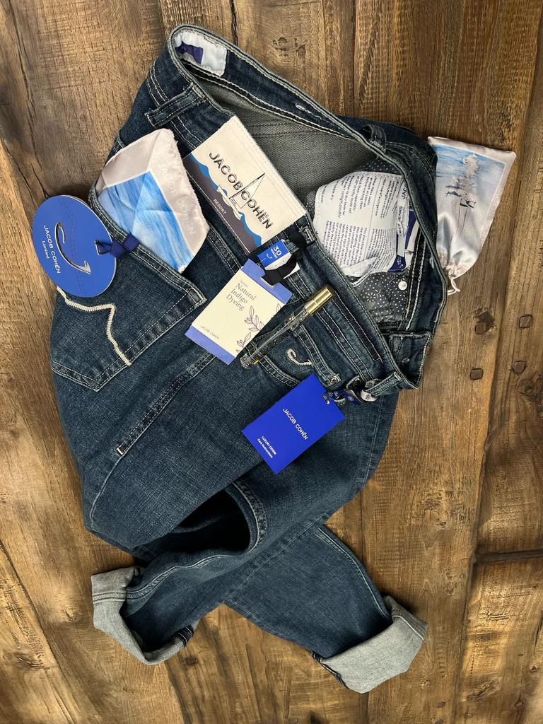 Jacob Cohen jeans spijker broek, Ophalen of Verzenden, Zo goed als nieuw, Blauw, W32 (confectie 46) of kleiner