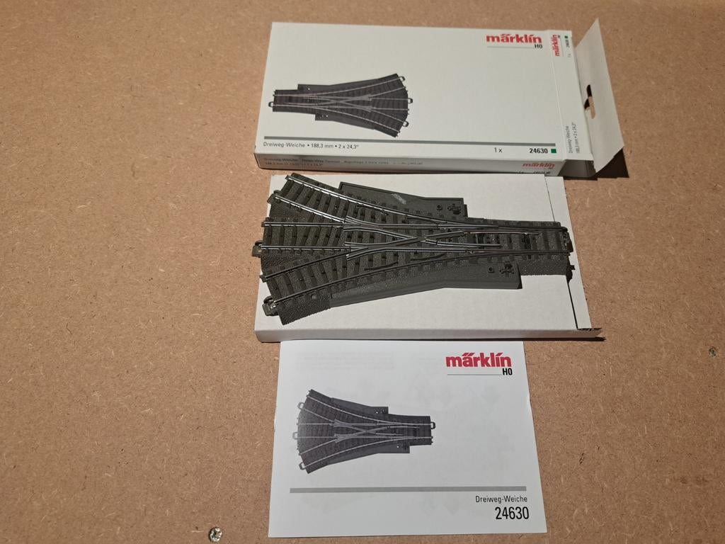Marklin C rails wissel 24630, Hobby en Vrije tijd, Modeltreinen | H0, Wisselstroom, Rails, Ophalen of Verzenden, Zo goed als nieuw