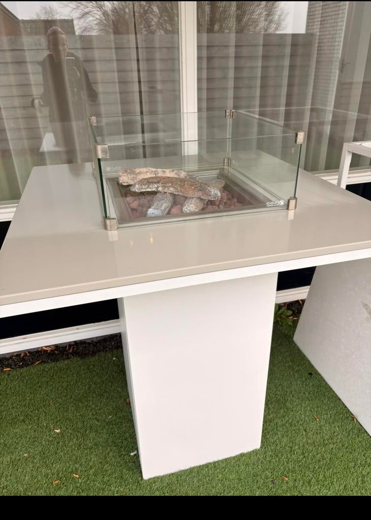 Statafel met gasvuur - 100x100 cm, 105 cm hoog, Tuin en Terras, Tuintafels, Gebruikt, Vierkant, Overige materialen, Ophalen