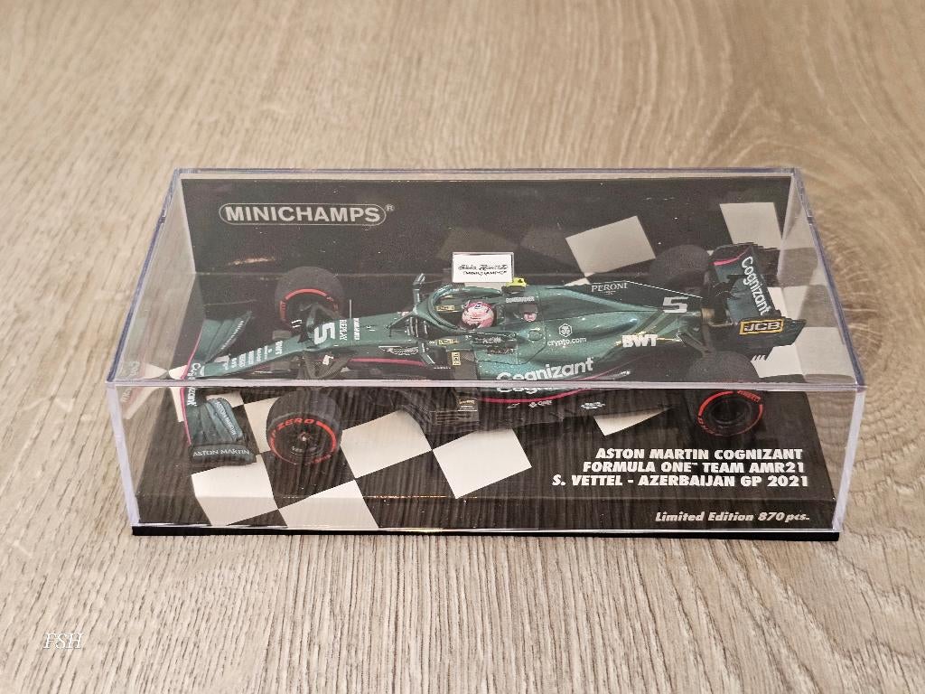 Modello Auto 1/24 Aston Martin AMR21 #5 S. Vettel – 2° Posto GP Azerbaigian 2021 – OPO 10 - Formula 1