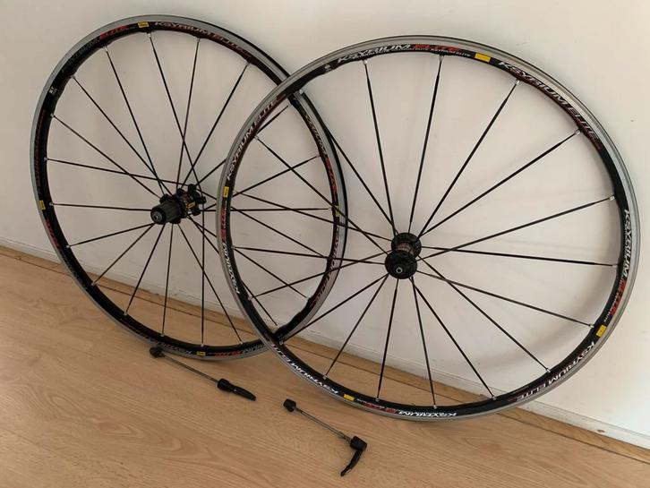 Wielset: Mavic Ksyrium Elite 28” (622 x 15mm), Fietsen en Brommers, Fietsonderdelen, Gebruikt, Racefiets, Wiel, Ophalen