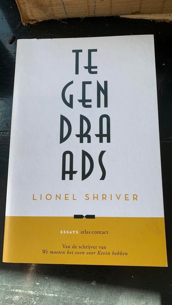 Lionel Shriver - Tegendraads, Ophalen of Verzenden, Zo goed als nieuw, Lionel Shriver