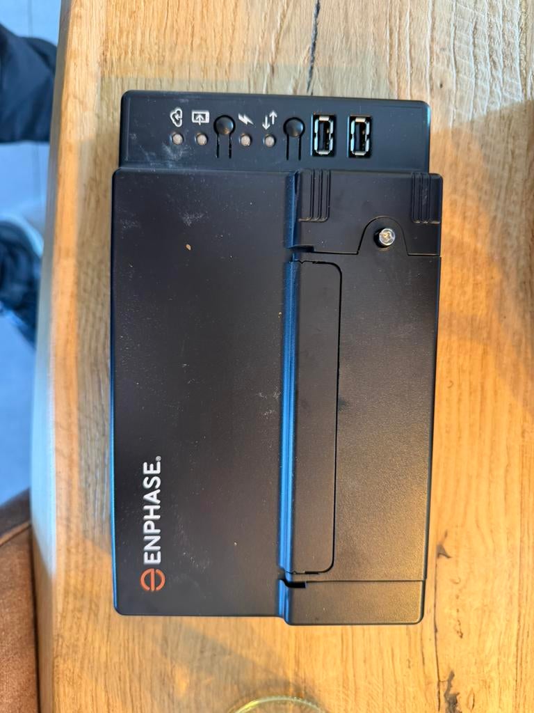 Enphase IQ gateway / Q-Relay-3P-INT / aardlekschakelaar, Ophalen of Verzenden, Zo goed als nieuw, Overige typen
