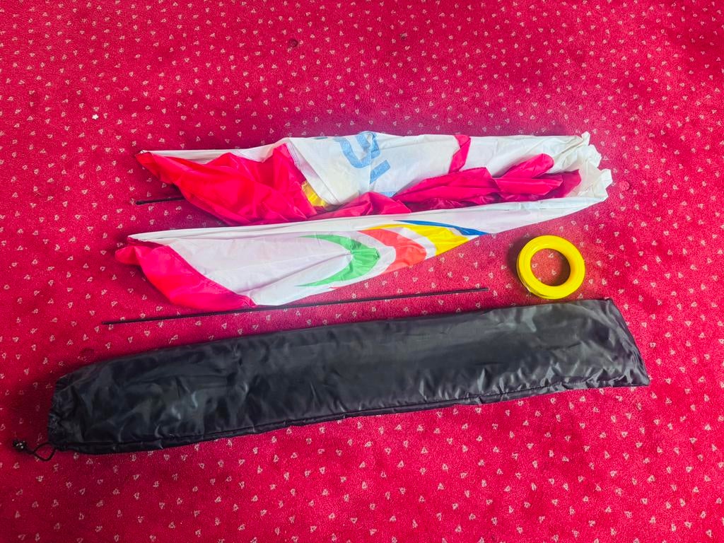 Twee nieuwe vliegers in draagtas, Ophalen of Verzenden, Nieuw, Vlieger