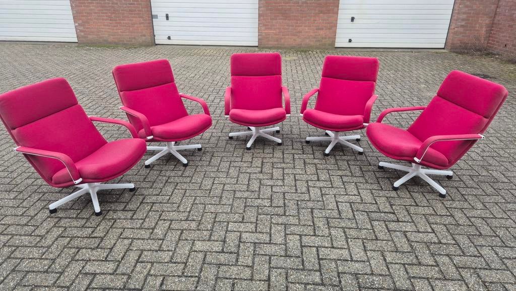 5 stuks artifort f141, Ophalen of Verzenden, Aluminium