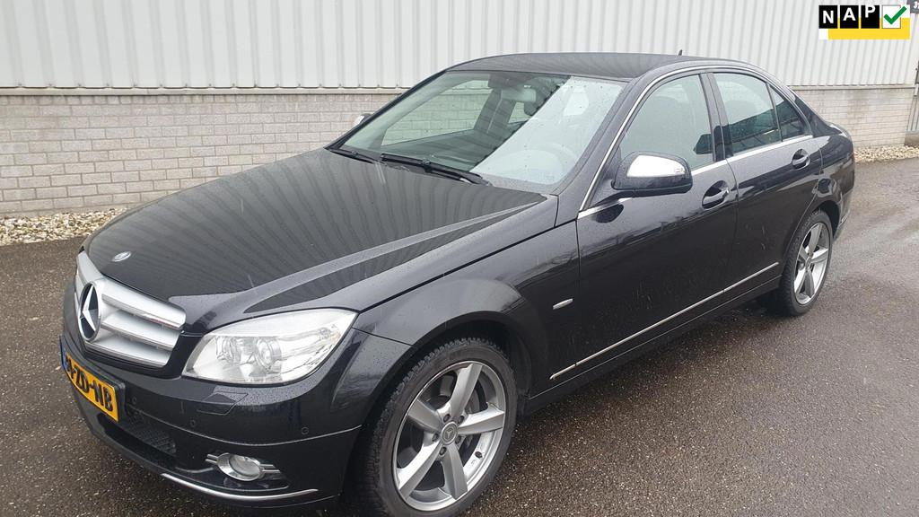 Mercedes-Benz C-klasse 320 CDI Avantgarde, Auto's, Mercedes-Benz, Automaat, Achterwielaandrijving, Traction-control, Bedrijf