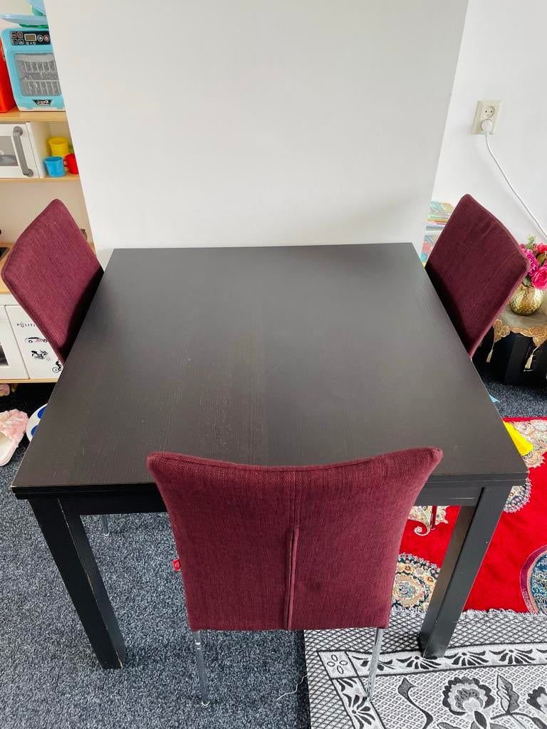 Eettafel met 4 stoelen, Gebruikt, 100 tot 150 cm, Vier personen, Rechthoekig