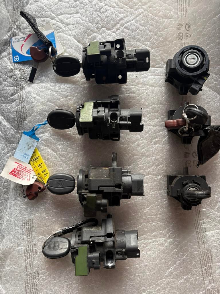 Contactslot piaggio mp3 / gilera fuoco, Ophalen of Verzenden