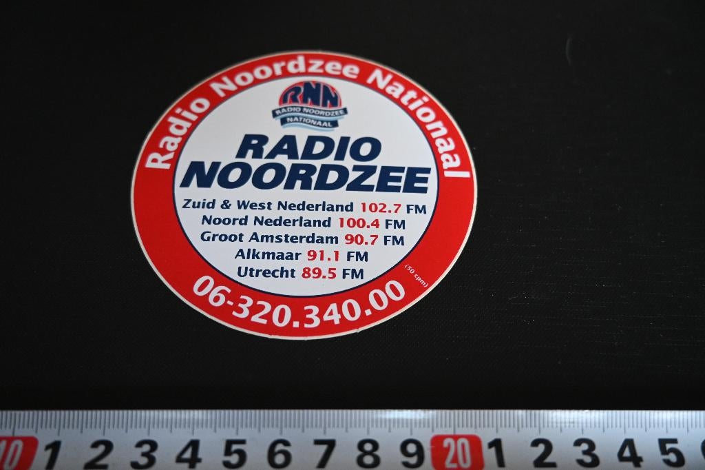 sticker Radio Noordzee Nationaal, Verzamelen, Ophalen, Zo goed als nieuw