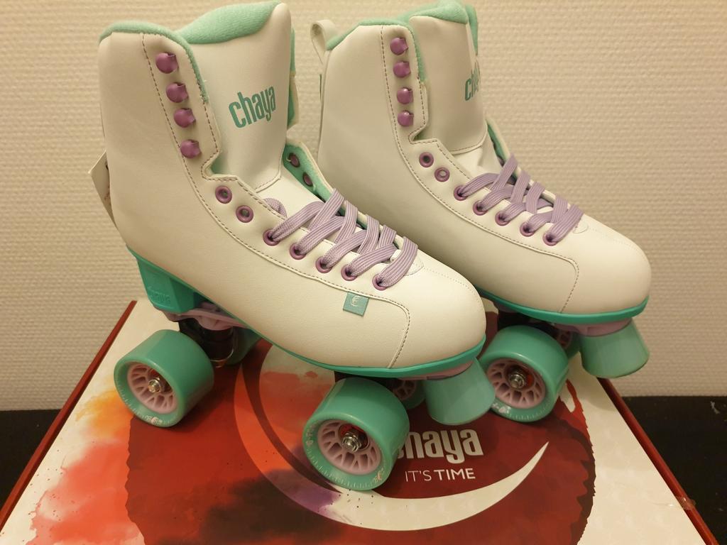 Chaya Melrose White Teal rollerskates. NIEUW!, Ophalen of Verzenden, Nieuw