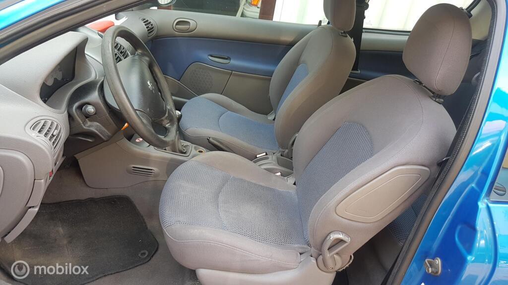 Peugeot 206 interieur in nette staat 206 3 5 deurs en sw, Auto-onderdelen, Gebruikt, Ophalen of Verzenden, Peugeot, Peugeot