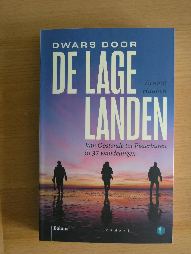 Arnout Hauben - Dwars door de lage landen, Ophalen, Zo goed als nieuw, Tv-serie
