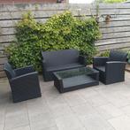 Wicker loungeset met tafel en kussens, Ophalen, 4 zitplaatsen, Gebruikt, Bank