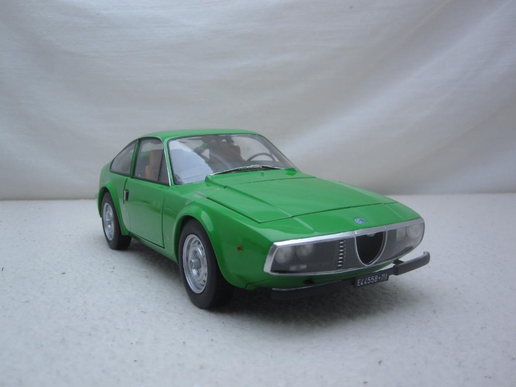 Alfa Romeo Junior Zagato 1969 1:18 Norev limited edition, Ophalen of Verzenden, Nieuw, Auto, Norev