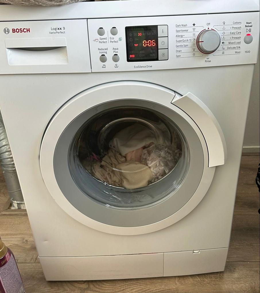 Bosch Logixx 9 VarioPerfect Wasmachine - 9kg, 1600 toeren, Ophalen, Gebruikt, 8 tot 10 kg, 1600 toeren of meer