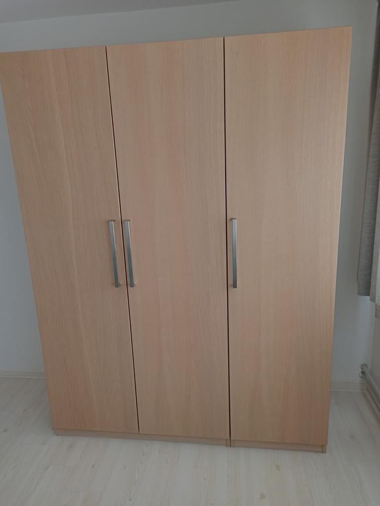 IKEA Pax kledingkast wit gelazuurd eiken effect 200x195cm, Met deur(en), 150 tot 200 cm, Ophalen of Verzenden, Zo goed als nieuw