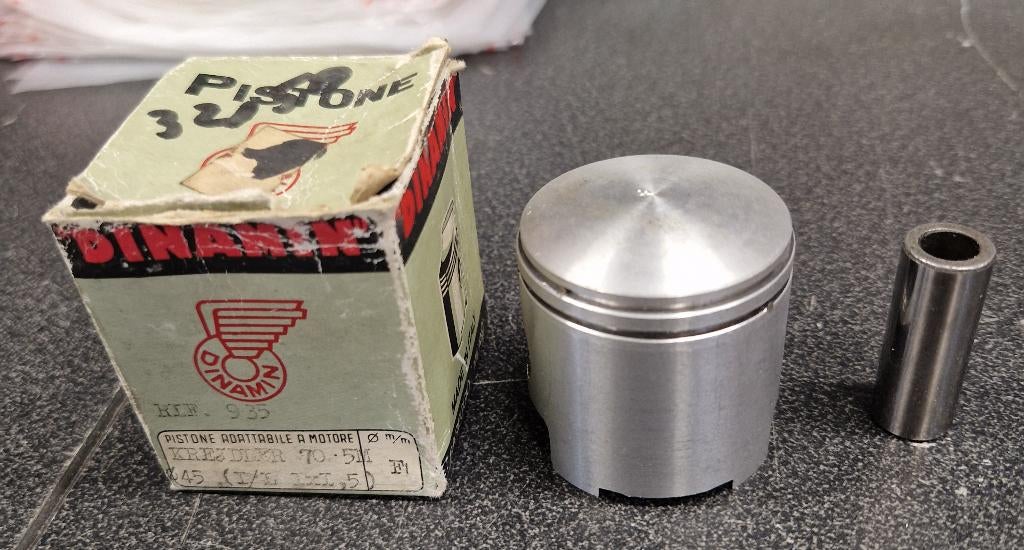 Kreidler zuigers 45mm ,  nieuw , maat F en B samen een koop, Ophalen, Nieuw, Cilinder
