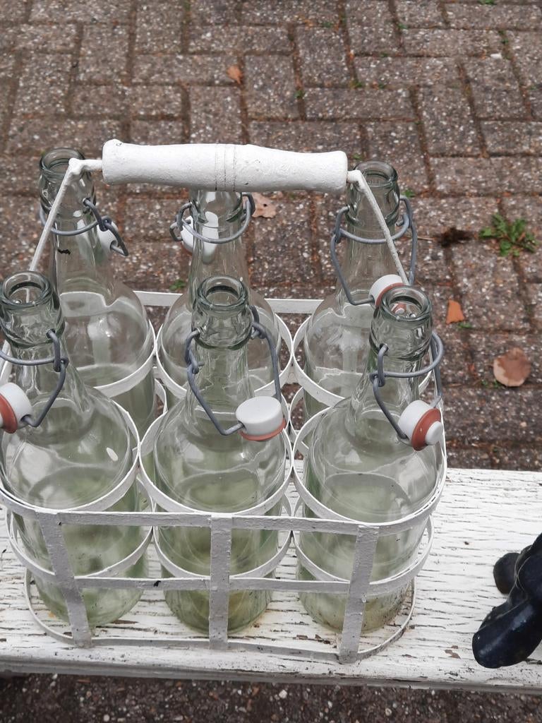 Flessenrek met 6 flessen  zelf ophalen in Apeldoorn, Ophalen of Verzenden, Minder dan 50 cm